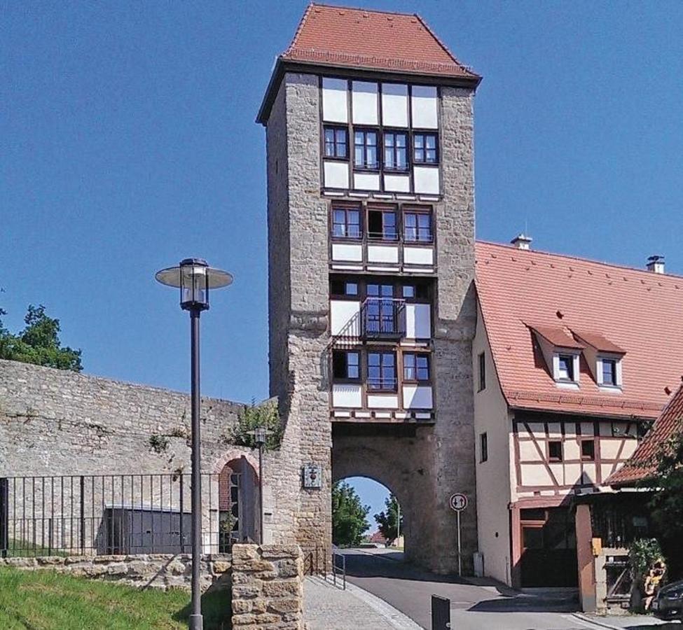 Jakobsturm Ferien Im Turm Rottingen Εξωτερικό φωτογραφία